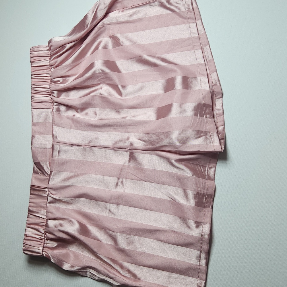 Born Pink Satin Stripe Pajama Set Short Sleeve Button Top Shorts Women’s Large - Picture 8 of 9